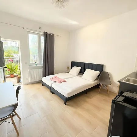 Loft Am Kurpark, Naehe Kurpark, Gop, Balitherme, Mit Waschmaschine U Kueche * באד אויינהאוזן